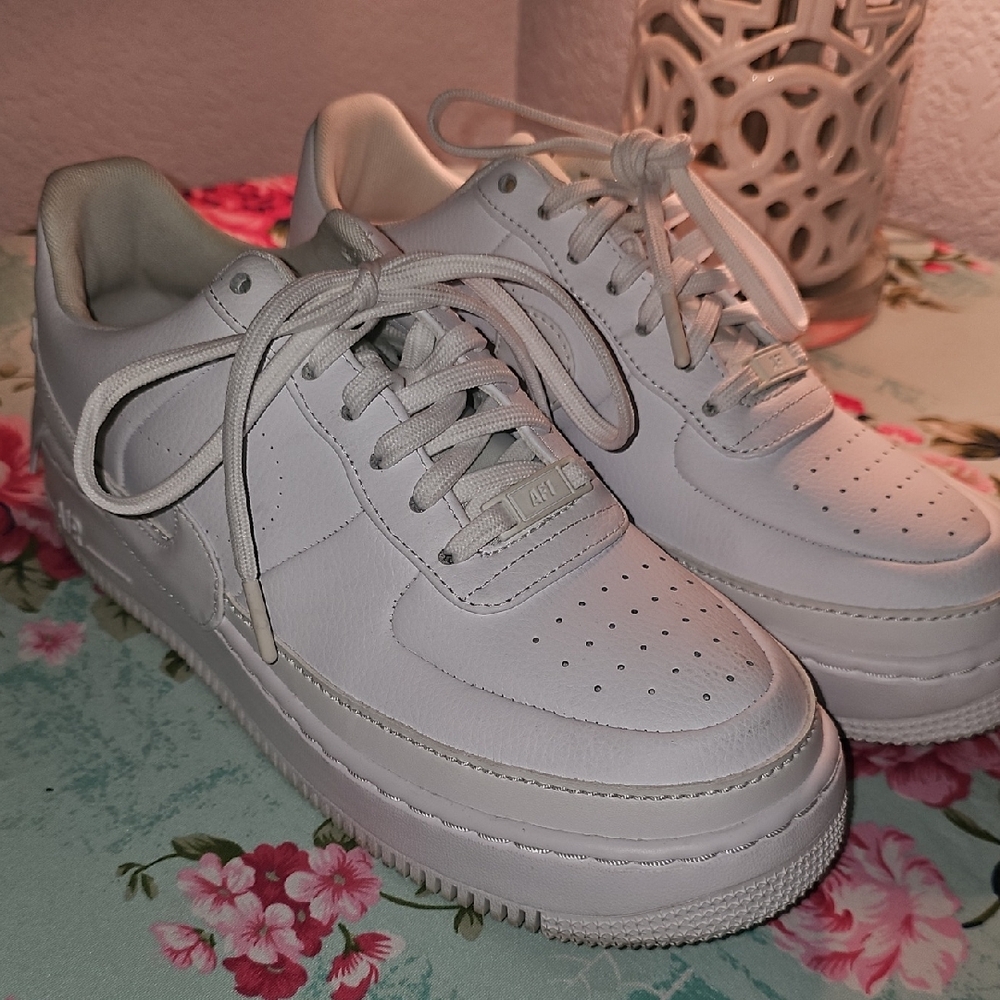 Wmns Air Force 1 Jester XX 'Triple White'